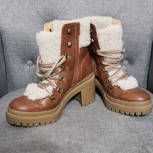 Universal Thread Brown Shearling Boots